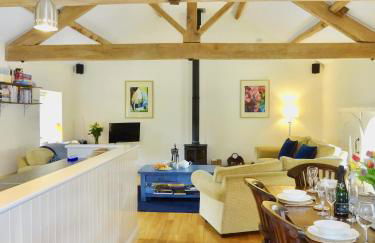 Glanhenwye Courtyard Cottages - Photo 5