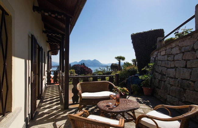 The Cottage on the Lake - Photo 19