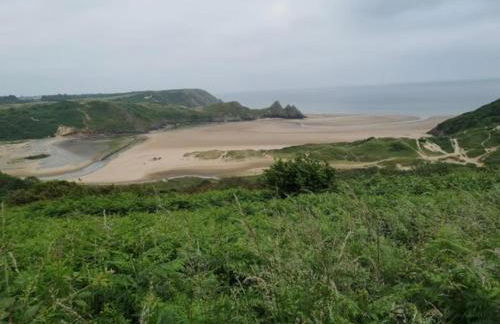 Trecco Bay - Sleeps 6 - Pet Friendly - Parking - Photo 4