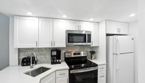 Resort Views and Close to Lobby - Foto 2