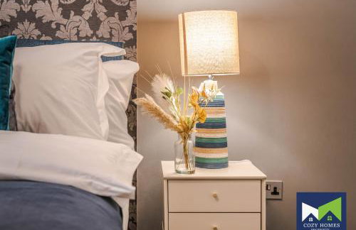 Spacious and Comfy 5 Bed, 2 Bath House with POOL TABLE, near HS2, Solihull, NEC - Foto 18