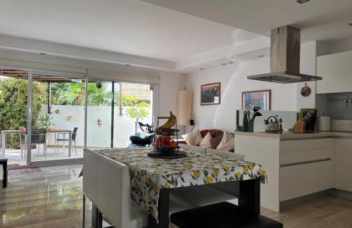 Spacious open plan ground floor apartment - Foto 4