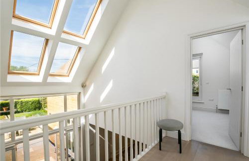 Field House - Stunning 3 Bedroom Home in Kingham! - Photo 12