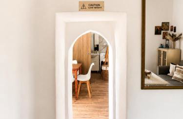 Nigos - Photo 15
