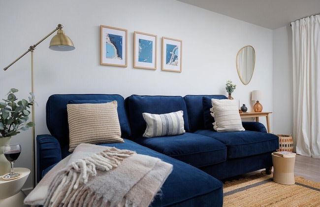 Luxury First Floor 2 bed Apartment - Foto 8