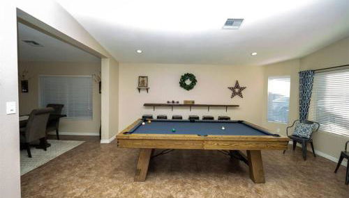 Spacious house with pool heater, hot tub, billiards - Foto 4