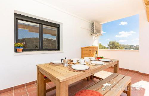 Villa Serranita - Stylish Holiday Home with Views and Air Conditioning 15 mins to Sitges - Photo 51