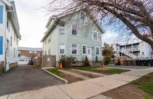 Stamford Bohemian by HarborPoint Downtown &Train - Photo 37