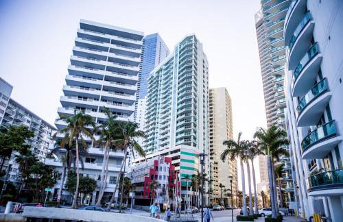 Spacious and bright in the heart of Brickell - Foto 37