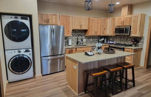 Cozy Apartment Between the Rivers - Photo 6