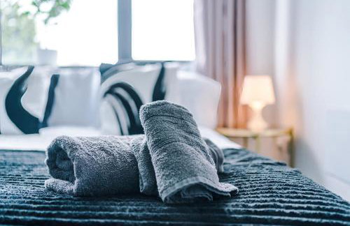 Large Home Salford -Free Parking - Foto 18