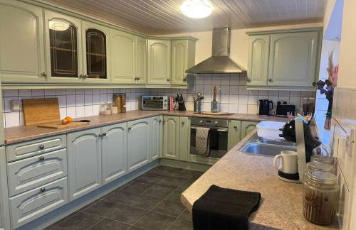 Modern Spacious 5 Bed House in Newcastle - Foto 4