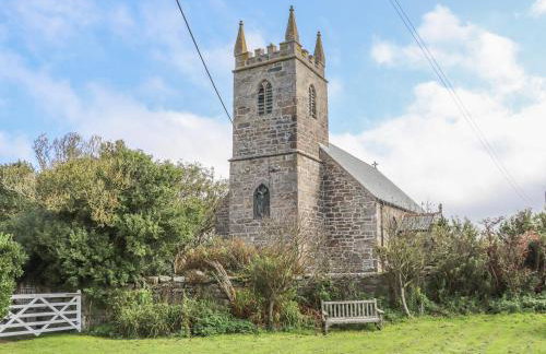 Swallows Nest - Photo 34