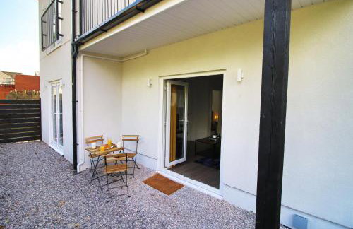 Casa di pietra - Cardiff City centre apartment with patio, Free private parking - Foto 49