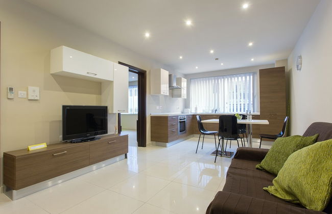 InStyle Aparthotel - Photo 26