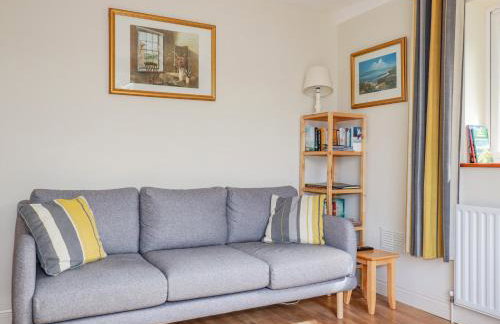 Little Oaklands - Photo 5