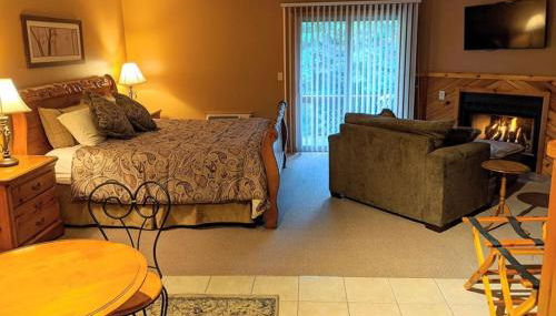 Springbrook Inn Hartwick Pines - Photo 3