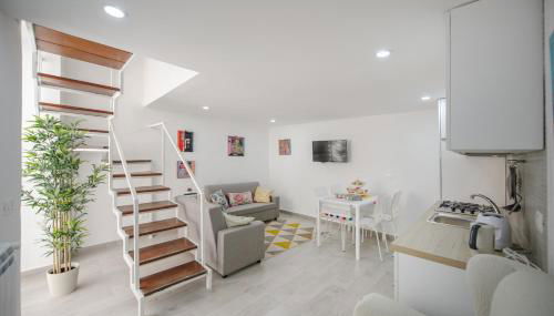 MIRANDA APARTMENTS nel cuore del Vomero - Foto 5