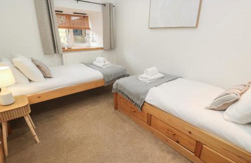 Riverside Barn - Photo 22