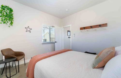 Morrison Getaway - 2BR House BBQ Free Parking - Foto 17