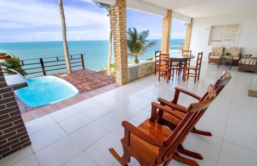 Casa Vista ao Mar - Paisagem Deslumbrante e Localização Perfeita - Photo 1