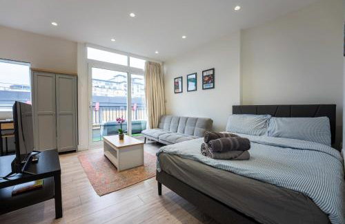 Modern Studio Flat with Balcony in Heart of London - Foto 2