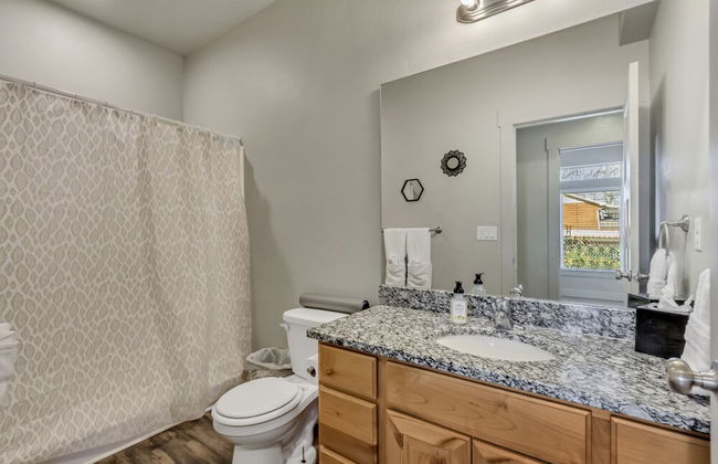 3 Bed 2 Bath King Beds With Smoker Grill - Foto 28