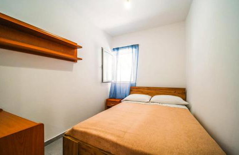 4 Bedroom Lovely Home In Pupnat - Foto 5
