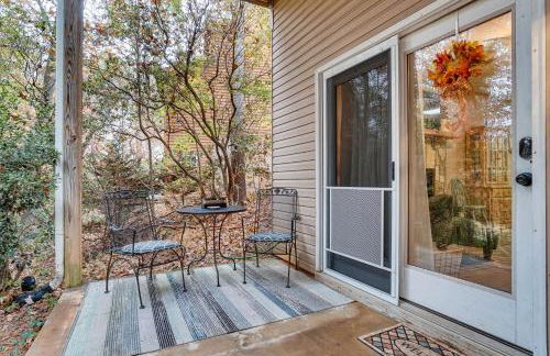 Spacious Home in Helen with Porch and Balcony! - Foto 35