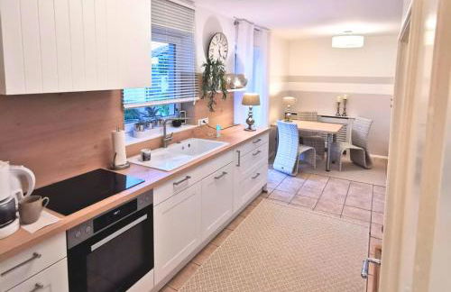 Ferienhaus Waldblick Heimbuchenthal - mit Kamin, Wintergarten und Terrasse - Foto 14