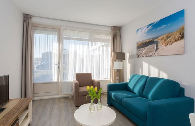 Apartment in Zoutelande Near Sandy Beach - Photo 6