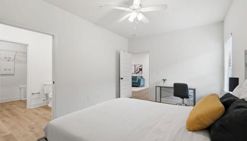 Chic 2BR2BA Home Great Location - Foto 4