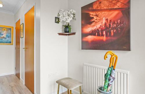 House - Sleeps 6 & Free parking - Foto 20