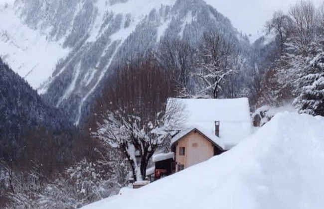 Chalet in Gstaad Near Ski Slopes - Foto 39