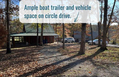 Luxury Lake House w Dock & Game Room - Photo 16