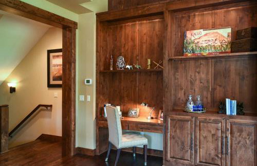 Luxury Northstar Home| hot tub| walk to ski lifts - Foto 7