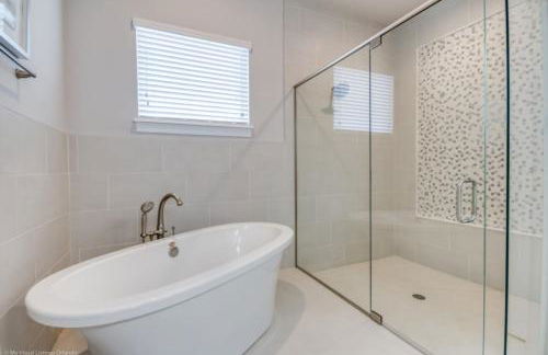 Luxury 7-Bedroom Reunion Retreat With Home Cinema & Pool - Foto 20