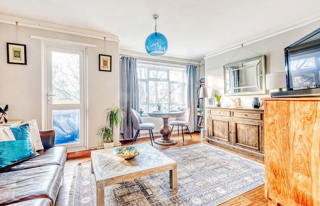 Comfortable Home in Wandsworth by Underthedoormat - Foto 2