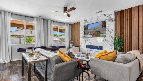 5Br3B Pool, 2mi to Fstvals, EV Chrgr, Gym, Games - Photo 3