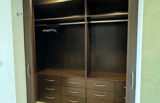 Ov324n 2 Bedroom Condo by RedAwning - Foto 25