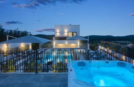 Modern villa Dea with jacuzzi and pool in Porec - Foto 3