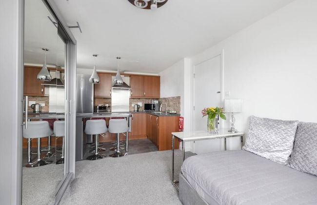 Elegant Flat with Balcony - Foto 16