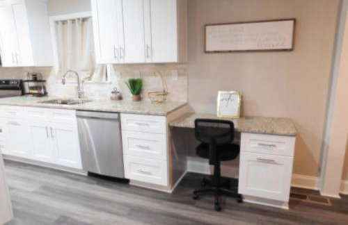 3 Bedroom Jewel: Luxury with Crystal Pool - Foto 35