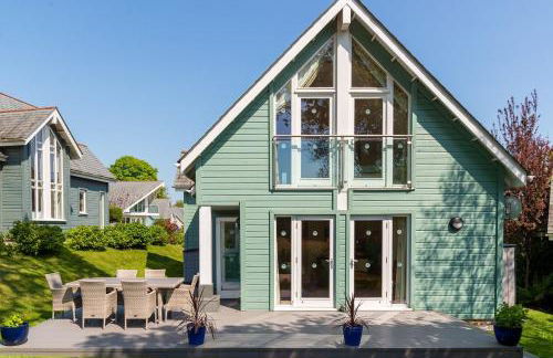 Trewhiddle Retreat V8 by Together Travel - Luxury 3-Bedroom Villa - Foto 2