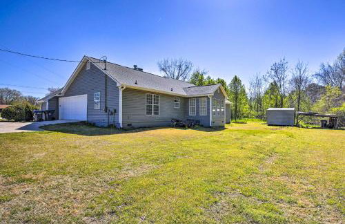 Lawrenceville Home Close to Parks and Dining! - Foto 25