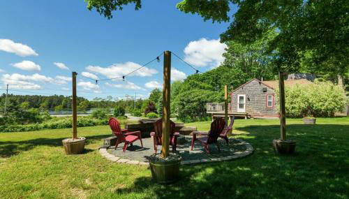 2 BR Home w/ Pondside View Backyard [Maine Escape] - Foto 2