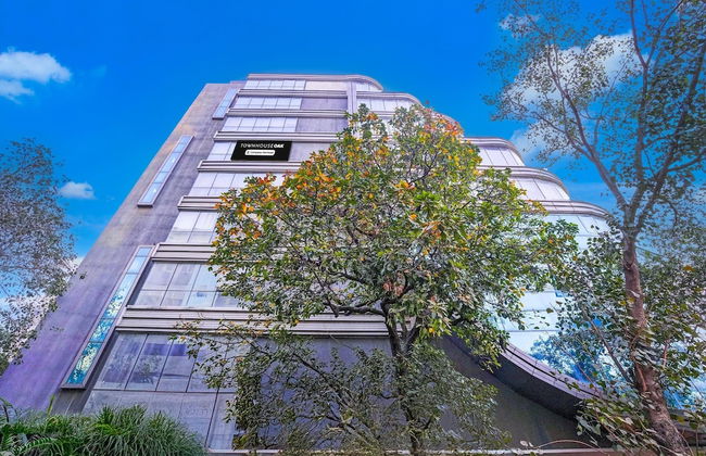 Luxurious Stays at Times Square Le Western Mumbai - Foto 1