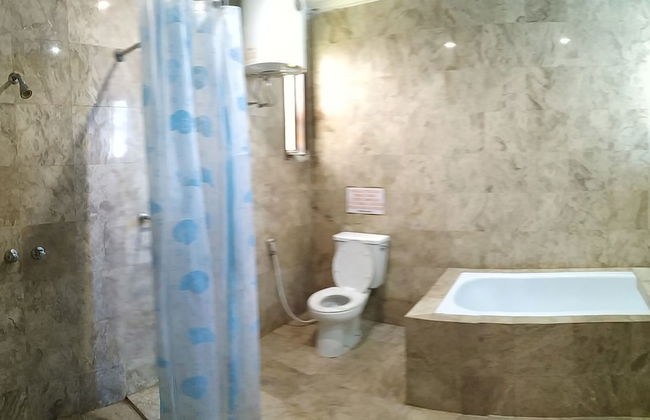 Villa Pinggir Danau Puncak for 30 pax - Photo 13