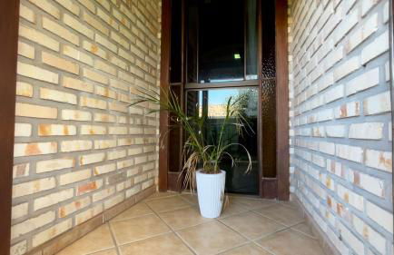 Casa espaçosa com sala de jogos interna e externa - Photo 44