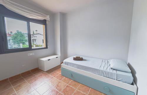 Caserna 13 - Moderna Casa de Pueblo en Maçanet - Foto 17